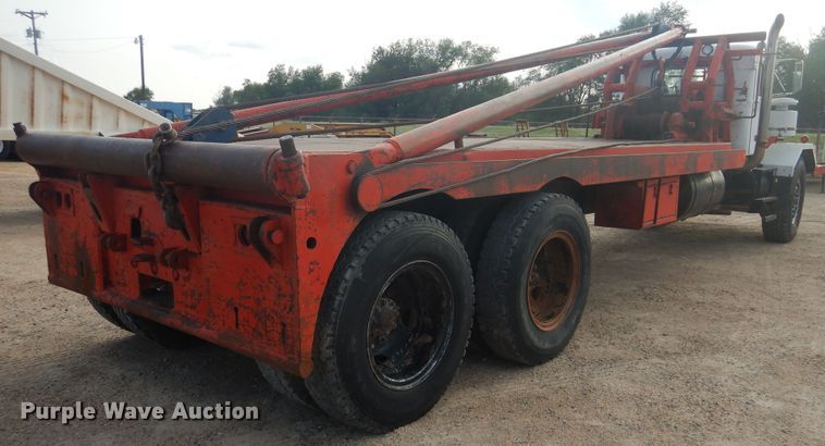 image for item DD0365 1973 Autocar DC10364B  winch truck