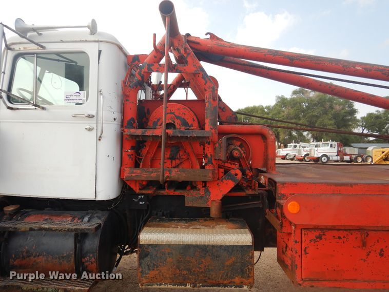 image for item DD0365 1973 Autocar DC10364B  winch truck