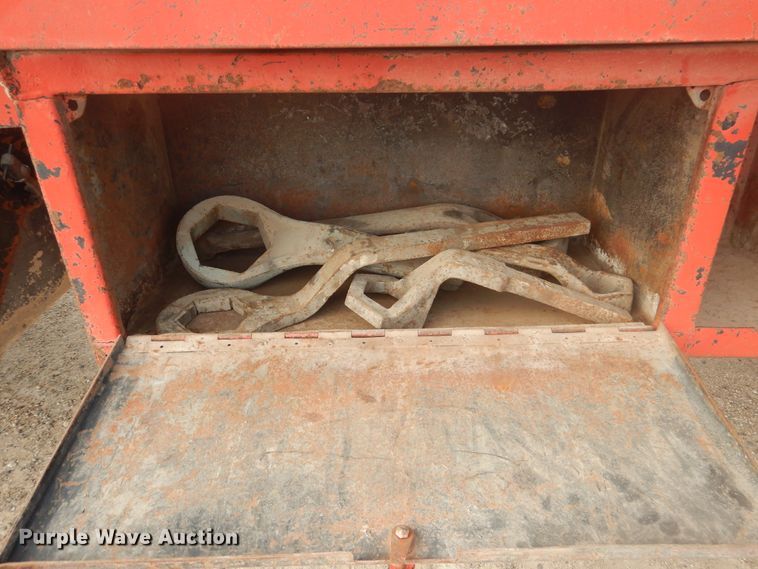 image for item DD0365 1973 Autocar DC10364B  winch truck