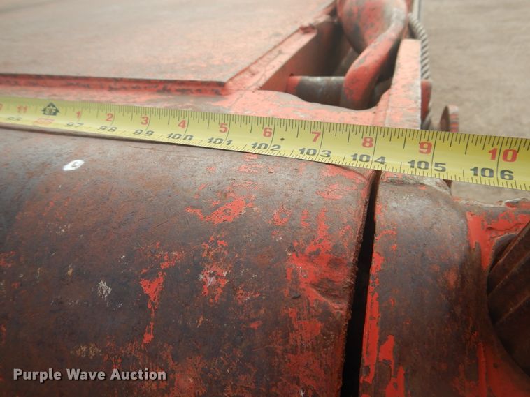 image for item DD0365 1973 Autocar DC10364B  winch truck