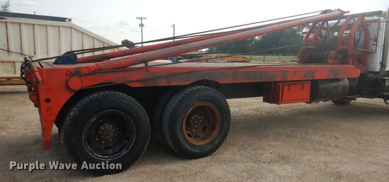 image for item DD0365 1973 Autocar DC10364B  winch truck