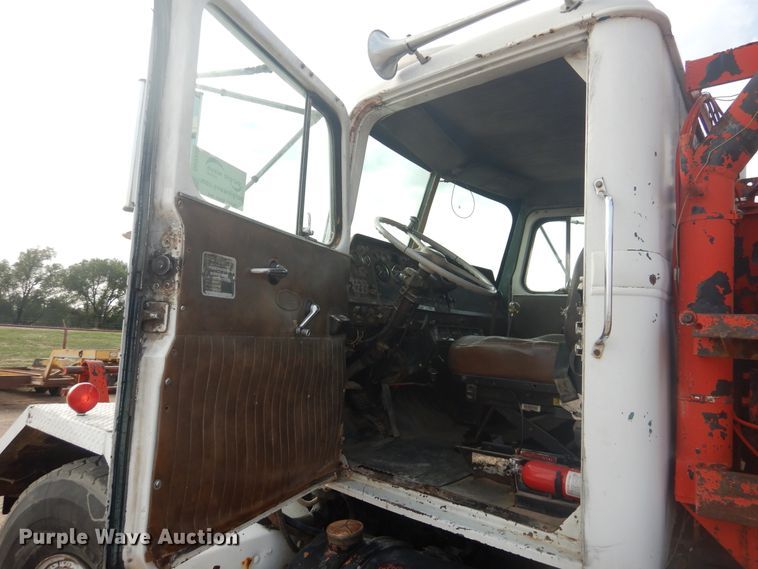 image for item DD0365 1973 Autocar DC10364B  winch truck