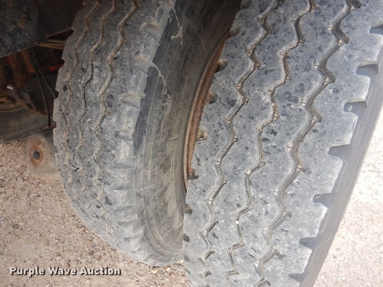 image for item DD0365 1973 Autocar DC10364B  winch truck