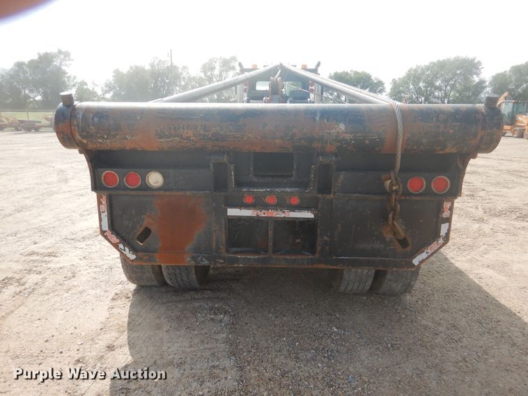 image for item DD0367 2007 Peterbilt 379  winch truck