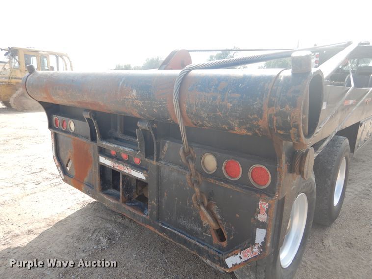 image for item DD0367 2007 Peterbilt 379  winch truck