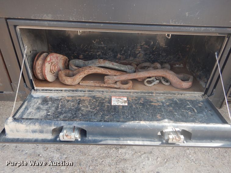 image for item DD0367 2007 Peterbilt 379  winch truck