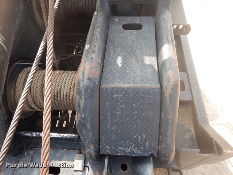 image for item DD0367 2007 Peterbilt 379  winch truck