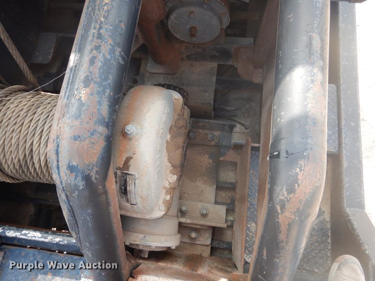 image for item DD0367 2007 Peterbilt 379  winch truck