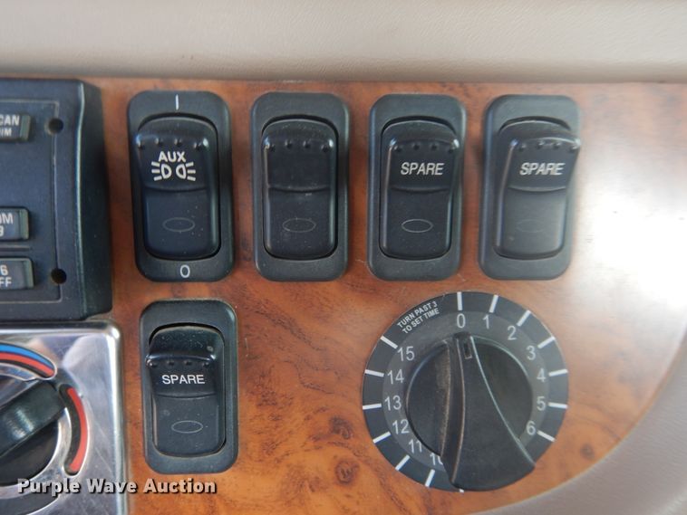 image for item DD0367 2007 Peterbilt 379  winch truck