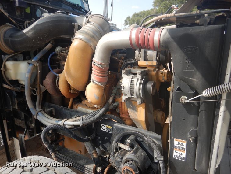 image for item DD0367 2007 Peterbilt 379  winch truck