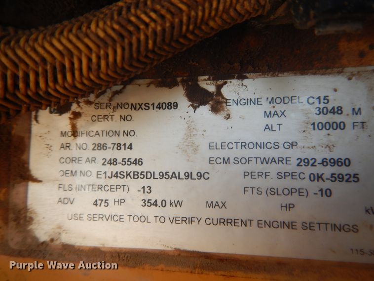 image for item DD0367 2007 Peterbilt 379  winch truck