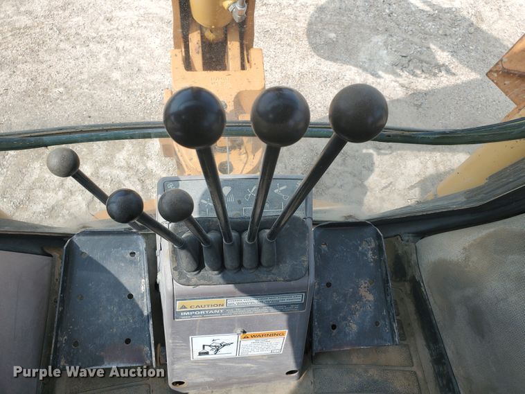 image for item DF5732 2003 Case 580M  backhoe