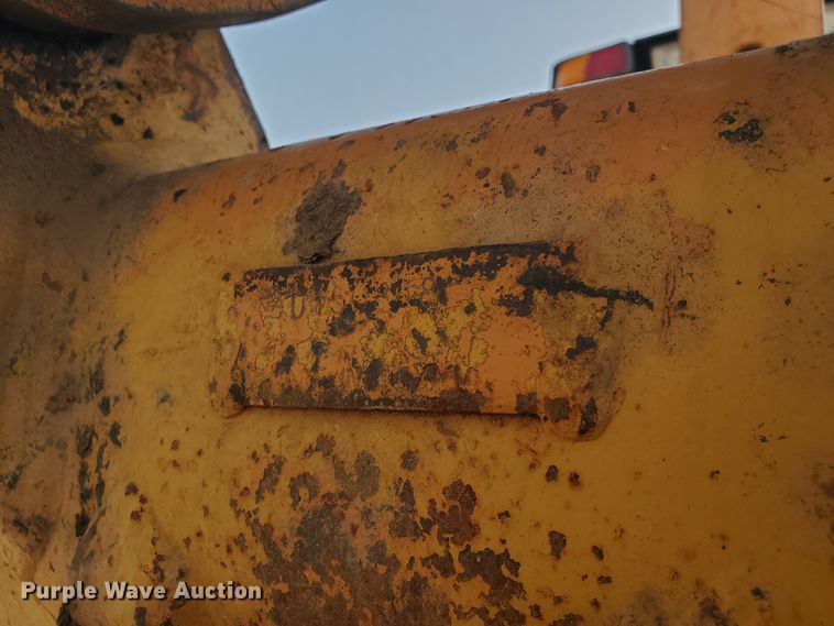 image for item DF5732 2003 Case 580M  backhoe