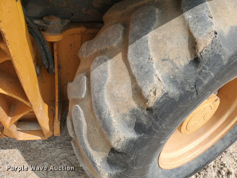 image for item DF5732 2003 Case 580M  backhoe
