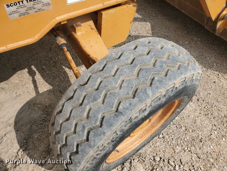 image for item DF5732 2003 Case 580M  backhoe