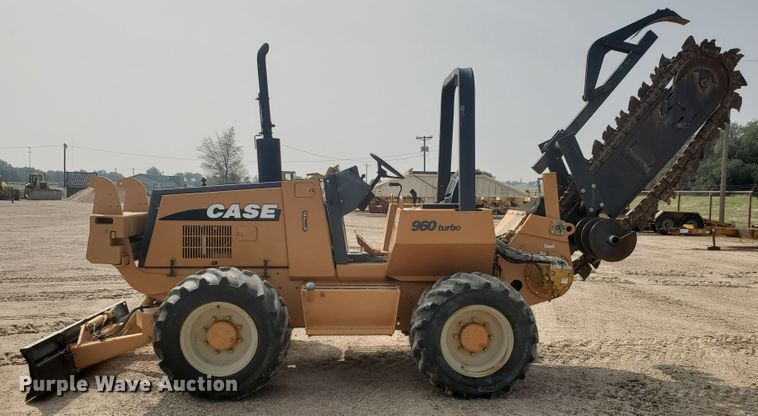 image for item DF5733 Case 960  trencher