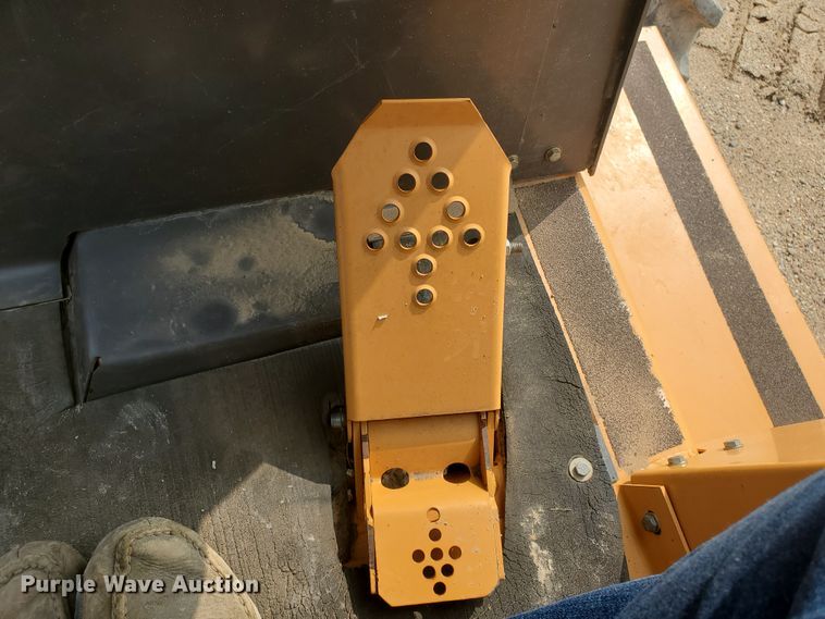 image for item DF5733 Case 960  trencher