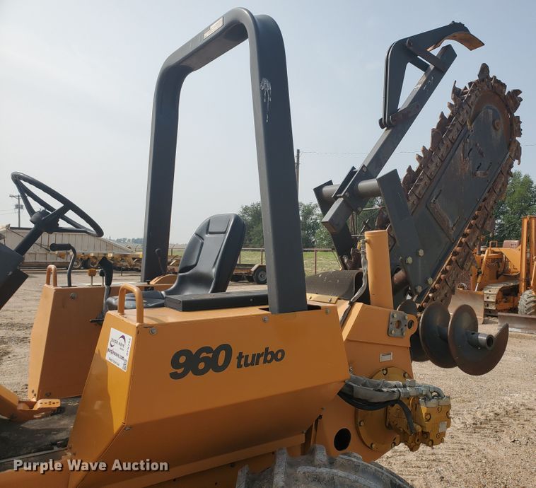 image for item DF5733 Case 960  trencher