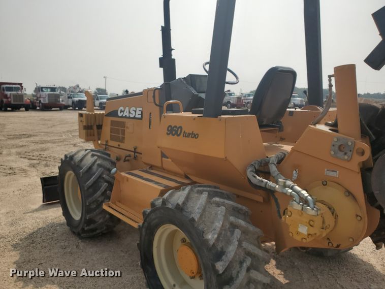 image for item DF5733 Case 960  trencher