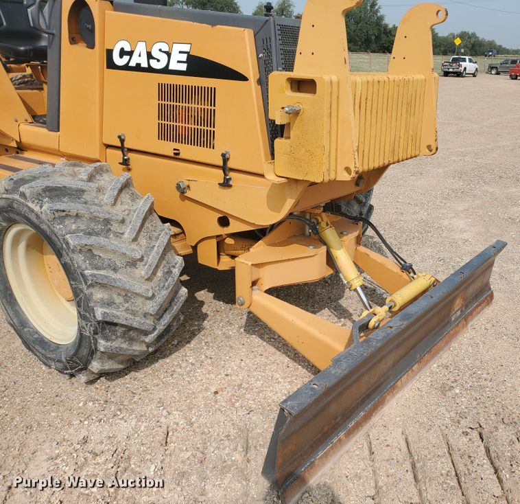 image for item DF5733 Case 960  trencher
