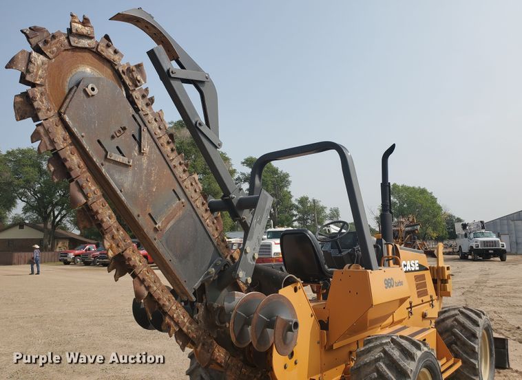 image for item DF5733 Case 960  trencher