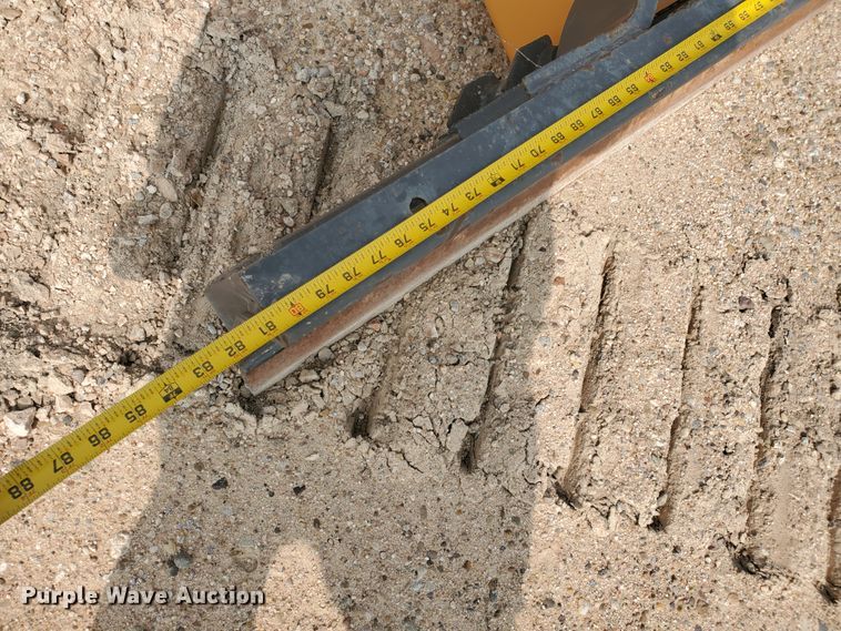 image for item DF5733 Case 960  trencher