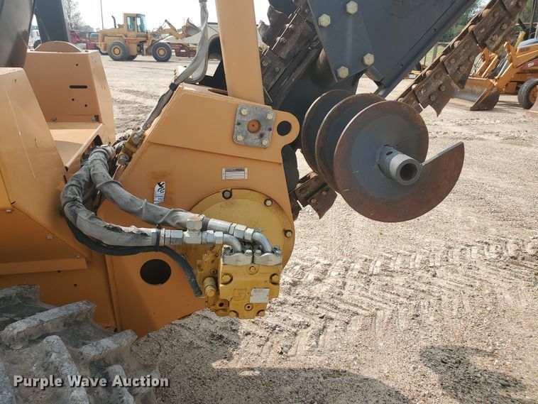 image for item DF5733 Case 960  trencher