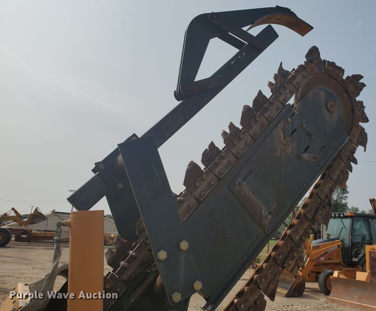 image for item DF5733 Case 960  trencher