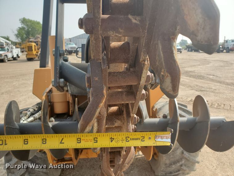 image for item DF5733 Case 960  trencher