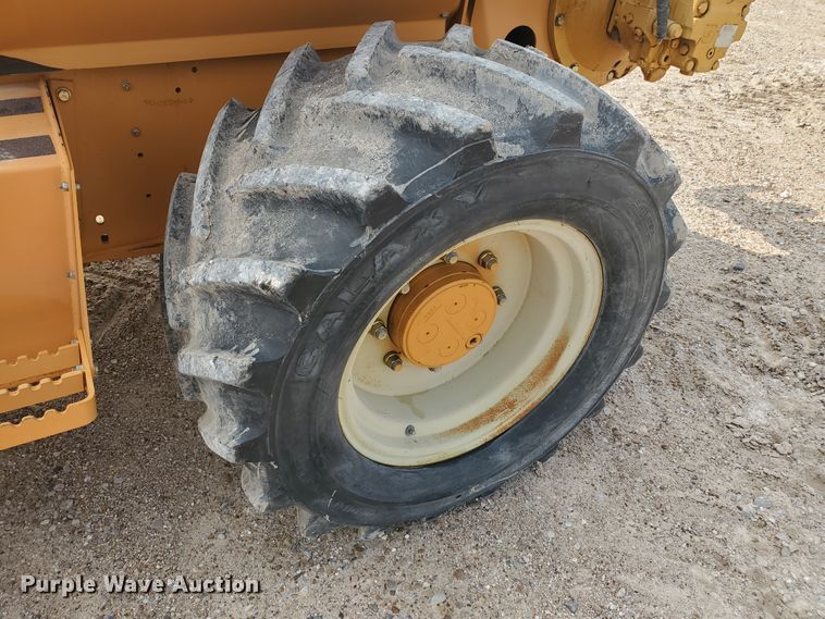 image for item DF5733 Case 960  trencher