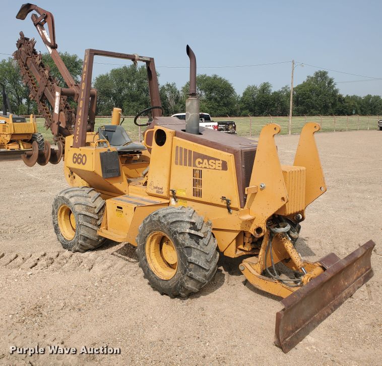 image for item DF5734 1992 Case 660  trencher