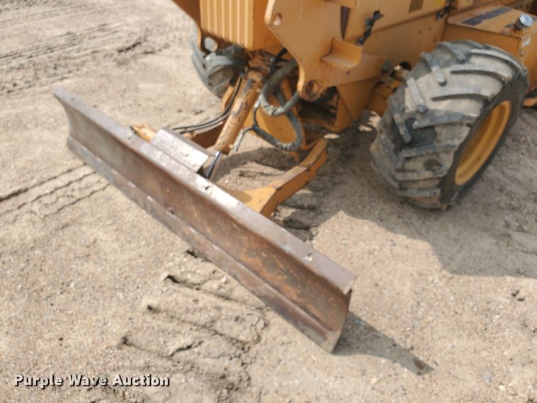 image for item DF5734 1992 Case 660  trencher