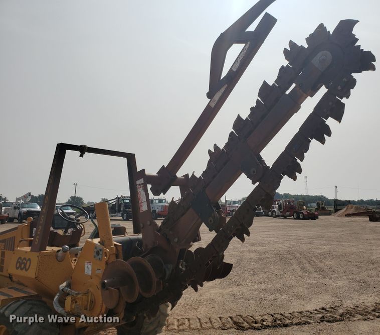 image for item DF5734 1992 Case 660  trencher