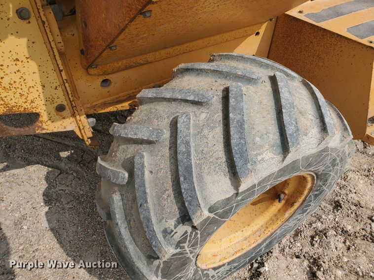 image for item DF5734 1992 Case 660  trencher