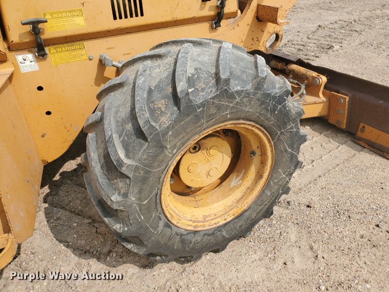 image for item DF5734 1992 Case 660  trencher