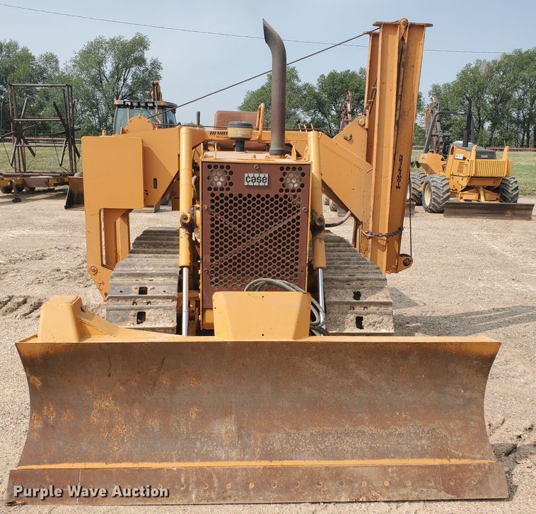 image for item DF5735 1983 Case 450B  pipelayer