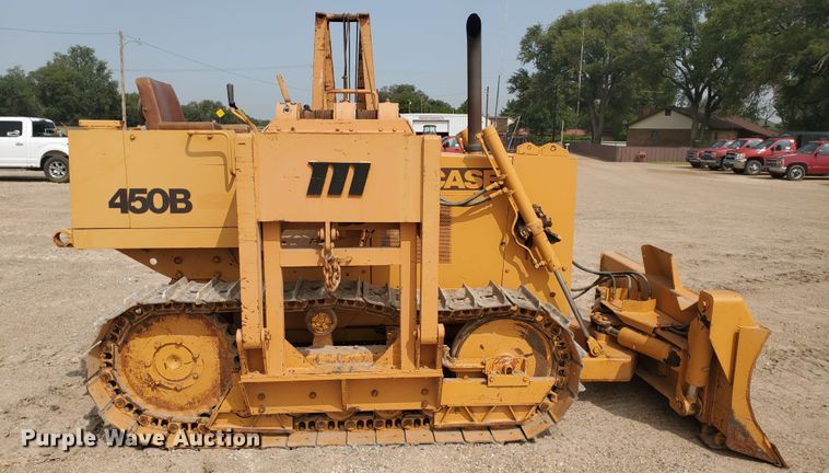 image for item DF5735 1983 Case 450B  pipelayer