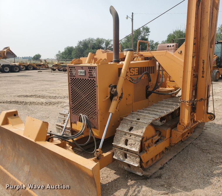 image for item DF5735 1983 Case 450B  pipelayer