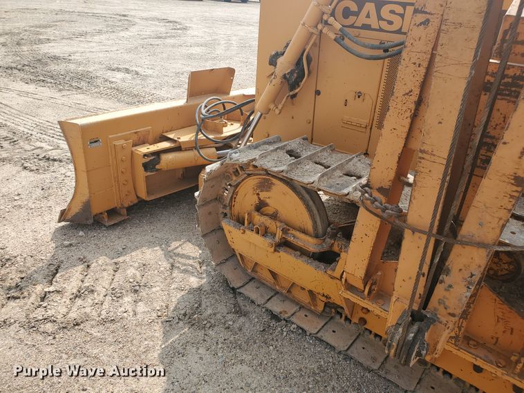 image for item DF5735 1983 Case 450B  pipelayer