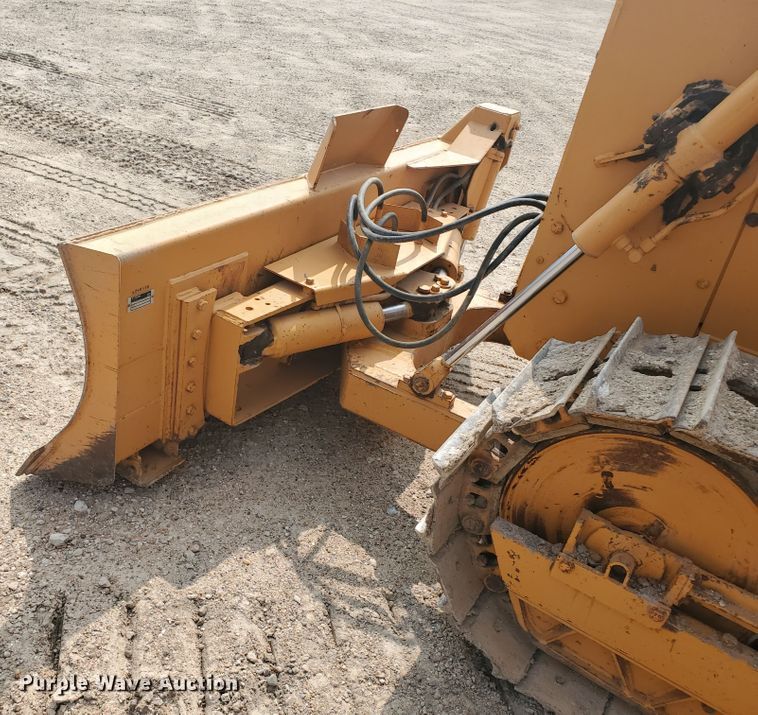 image for item DF5735 1983 Case 450B  pipelayer