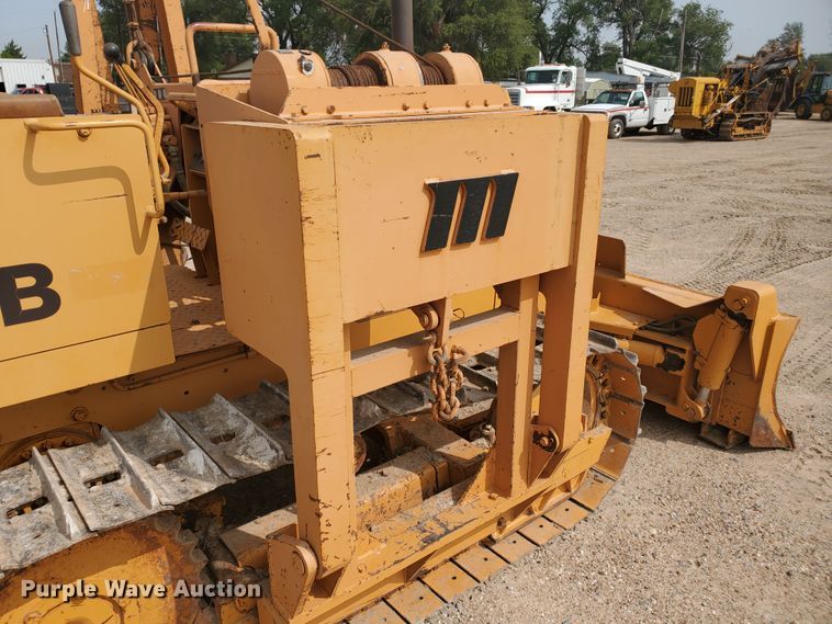 image for item DF5735 1983 Case 450B  pipelayer