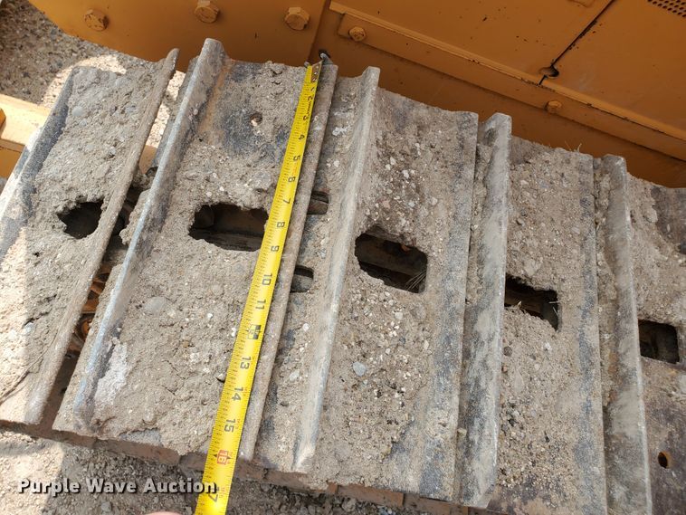 image for item DF5735 1983 Case 450B  pipelayer