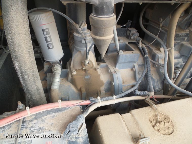 image for item DF5738 2005 Atlas Copco XAS186  air compressor