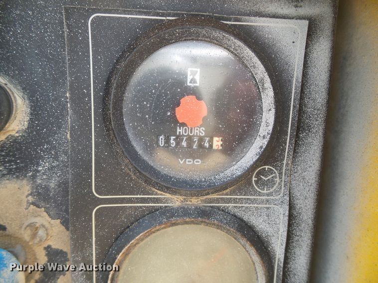 image for item DF5738 2005 Atlas Copco XAS186  air compressor