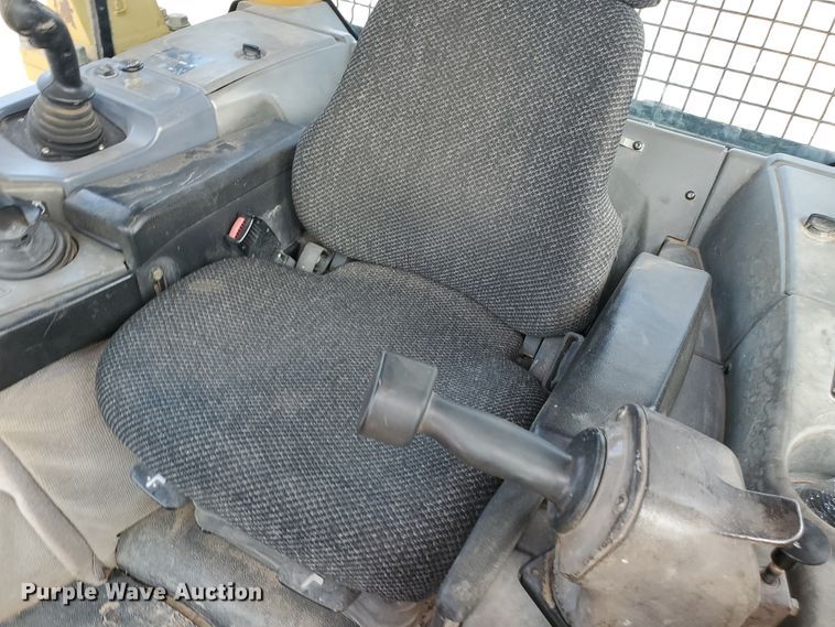 image for item DF5739 2006 Caterpillar D6N XL  dozer