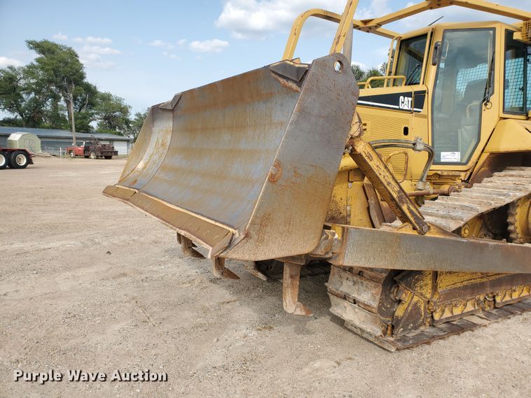 image for item DF5739 2006 Caterpillar D6N XL  dozer
