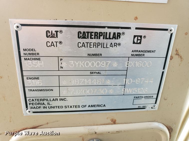 image for item DF5740 1998 Caterpillar 135H  motor grader
