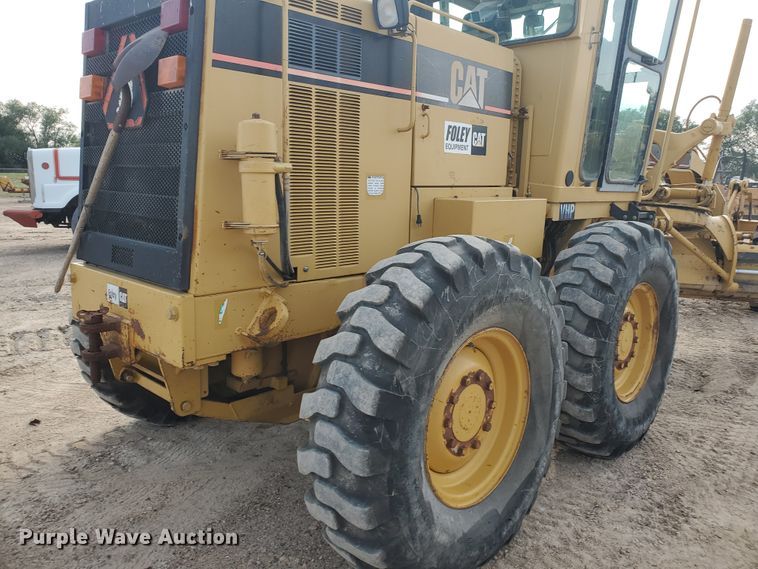 image for item DF5740 1998 Caterpillar 135H  motor grader