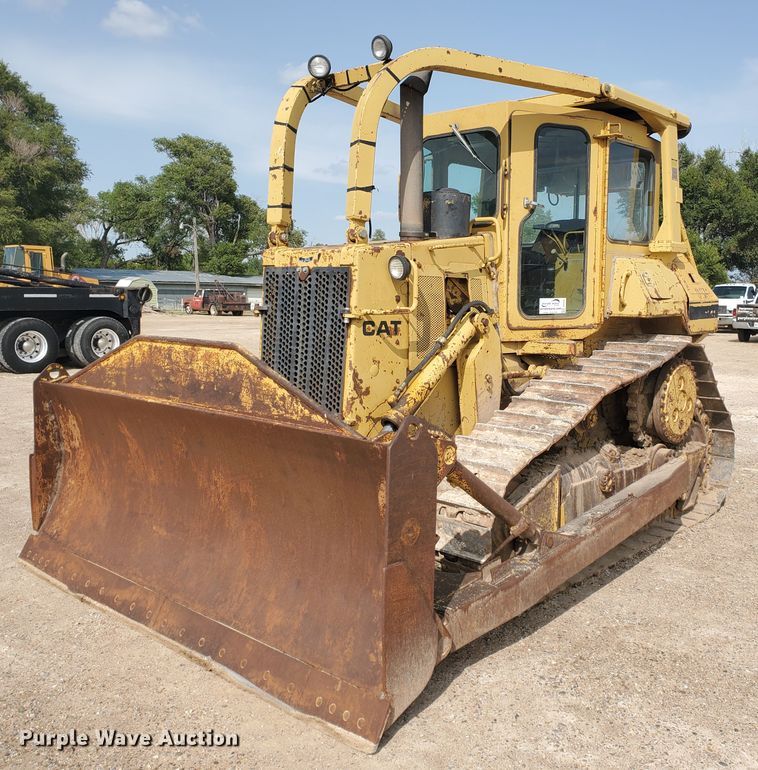 image for item DF5741 1987 Caterpillar D5H  dozer