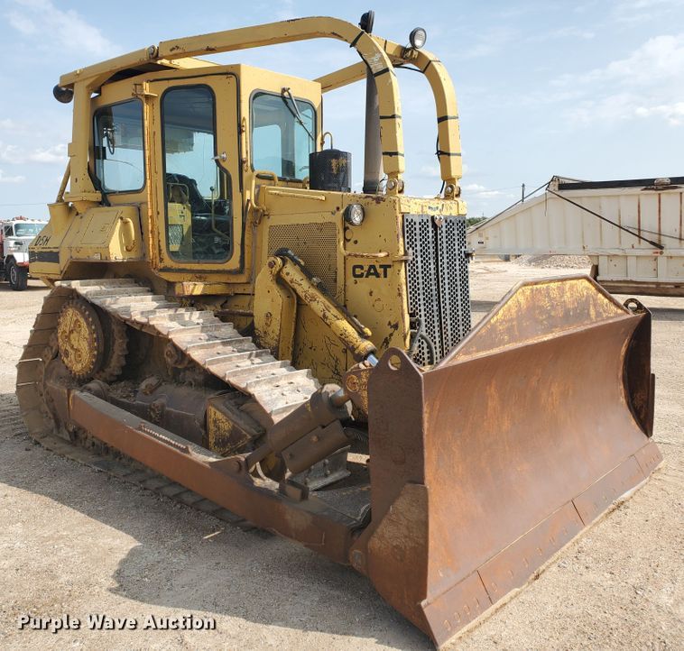 image for item DF5741 1987 Caterpillar D5H  dozer